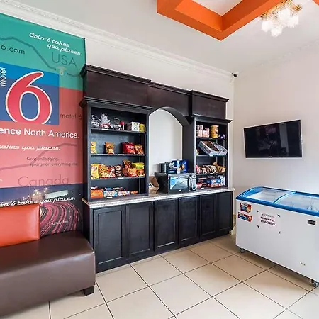 Motel 6-San Antonio, Tx - Fiesta Trails 
